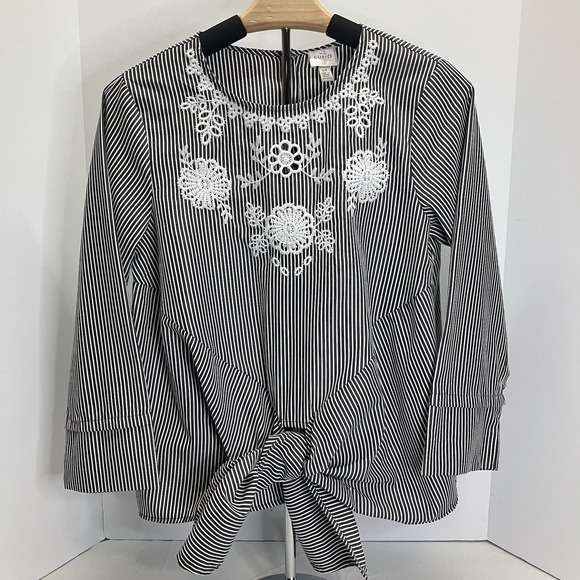 Cupio Womens Gray & White Striped Floral Emboidered Tie Waist 3/4 Slv Shirt Sz S - Picture 1 of 4